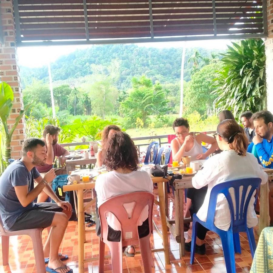 Mada Lanta Mai Keaw Hotel Koh Lanta Ngoại thất bức ảnh