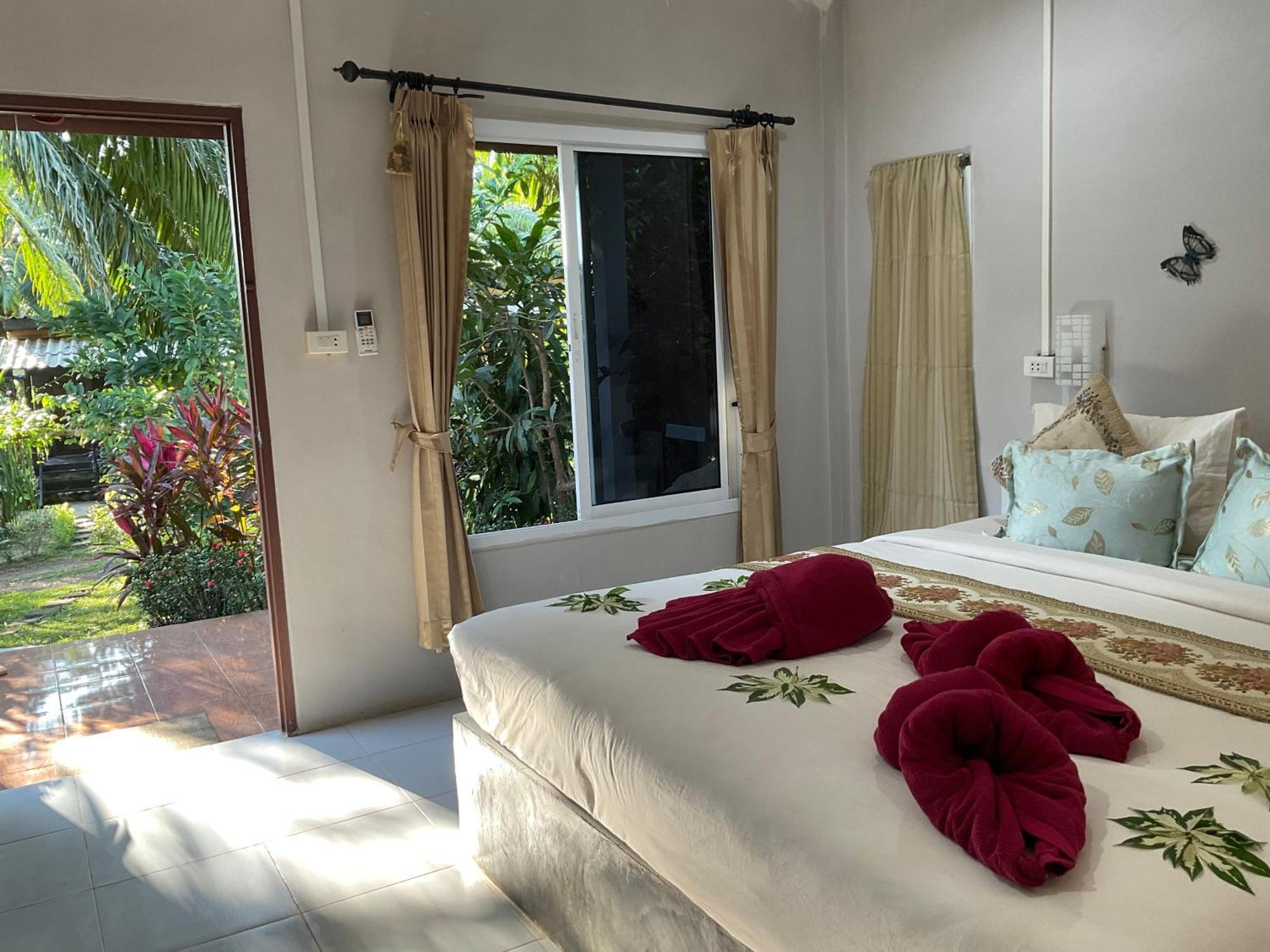 Mada Lanta Mai Keaw Hotel Koh Lanta Ngoại thất bức ảnh