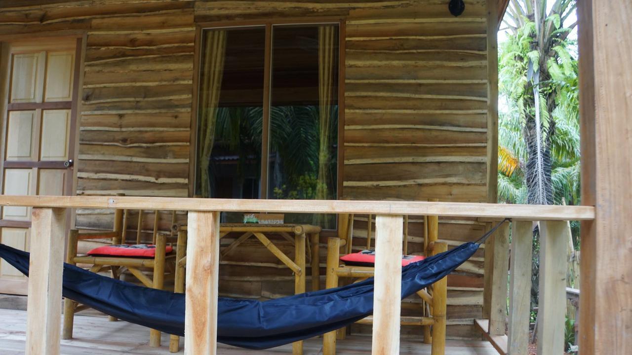 Mada Lanta Mai Keaw Hotel Koh Lanta Ngoại thất bức ảnh