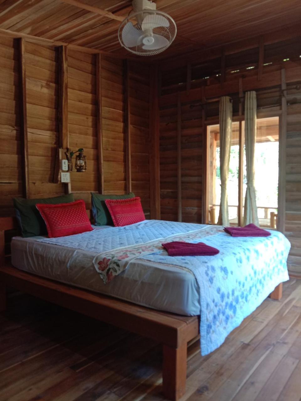 Mada Lanta Mai Keaw Hotel Koh Lanta Ngoại thất bức ảnh