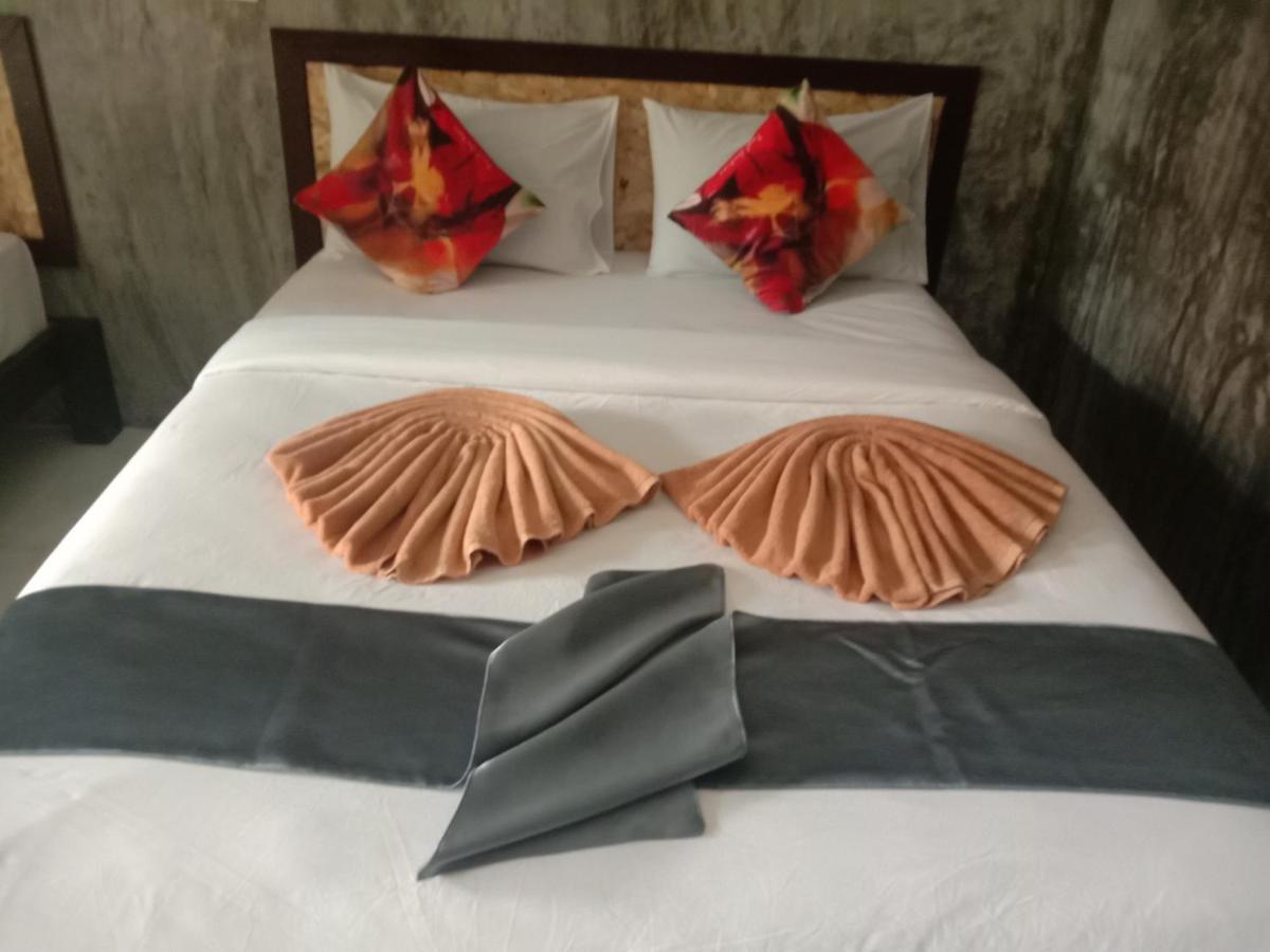 Mada Lanta Mai Keaw Hotel Koh Lanta Ngoại thất bức ảnh